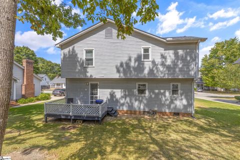 A home in Easley