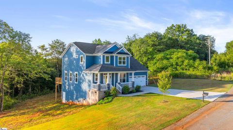 A home in Chesnee