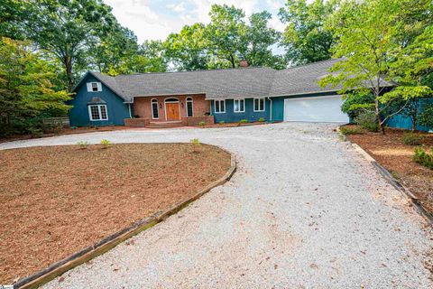 A home in Tryon