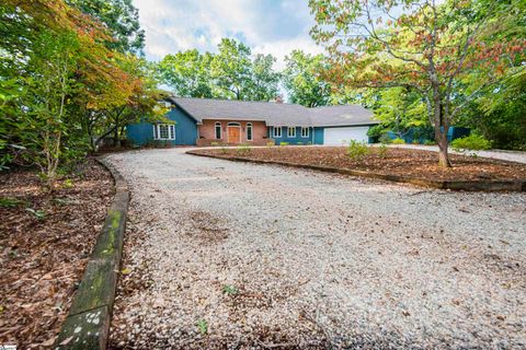 A home in Tryon