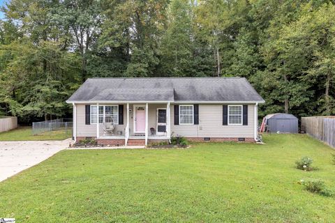 A home in Woodruff