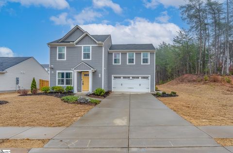 A home in Easley