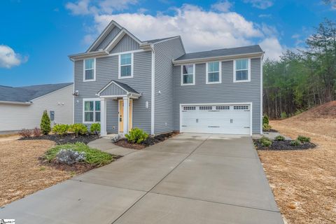 A home in Easley