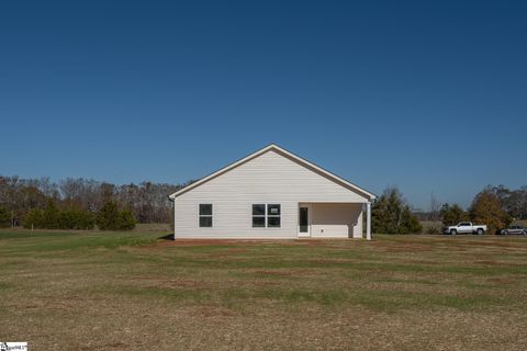 A home in Laurens