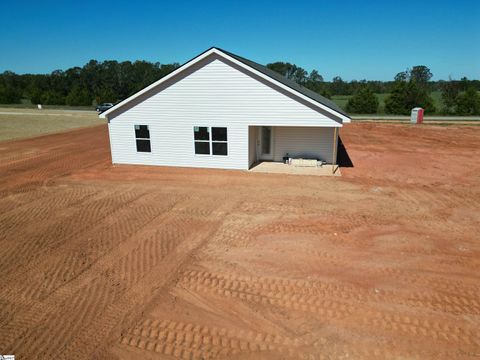 A home in Laurens