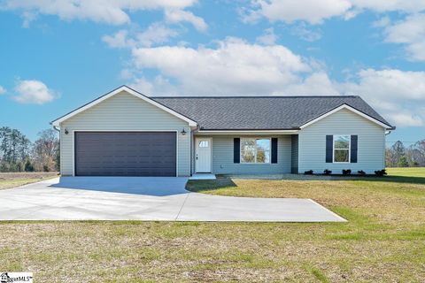 A home in Laurens