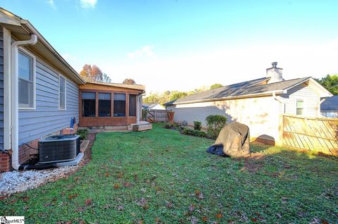 A home in Easley