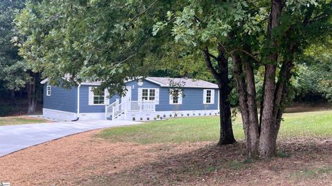 A home in Easley