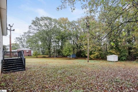 A home in Woodruff