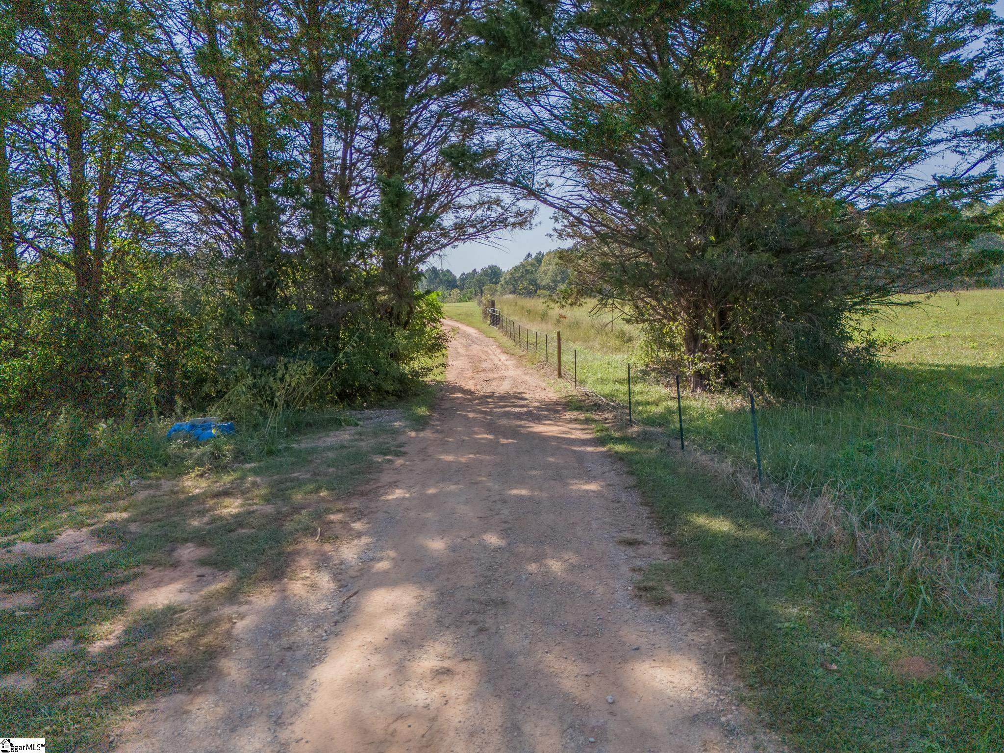 207 Lister Road