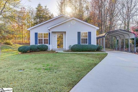 A home in Taylors