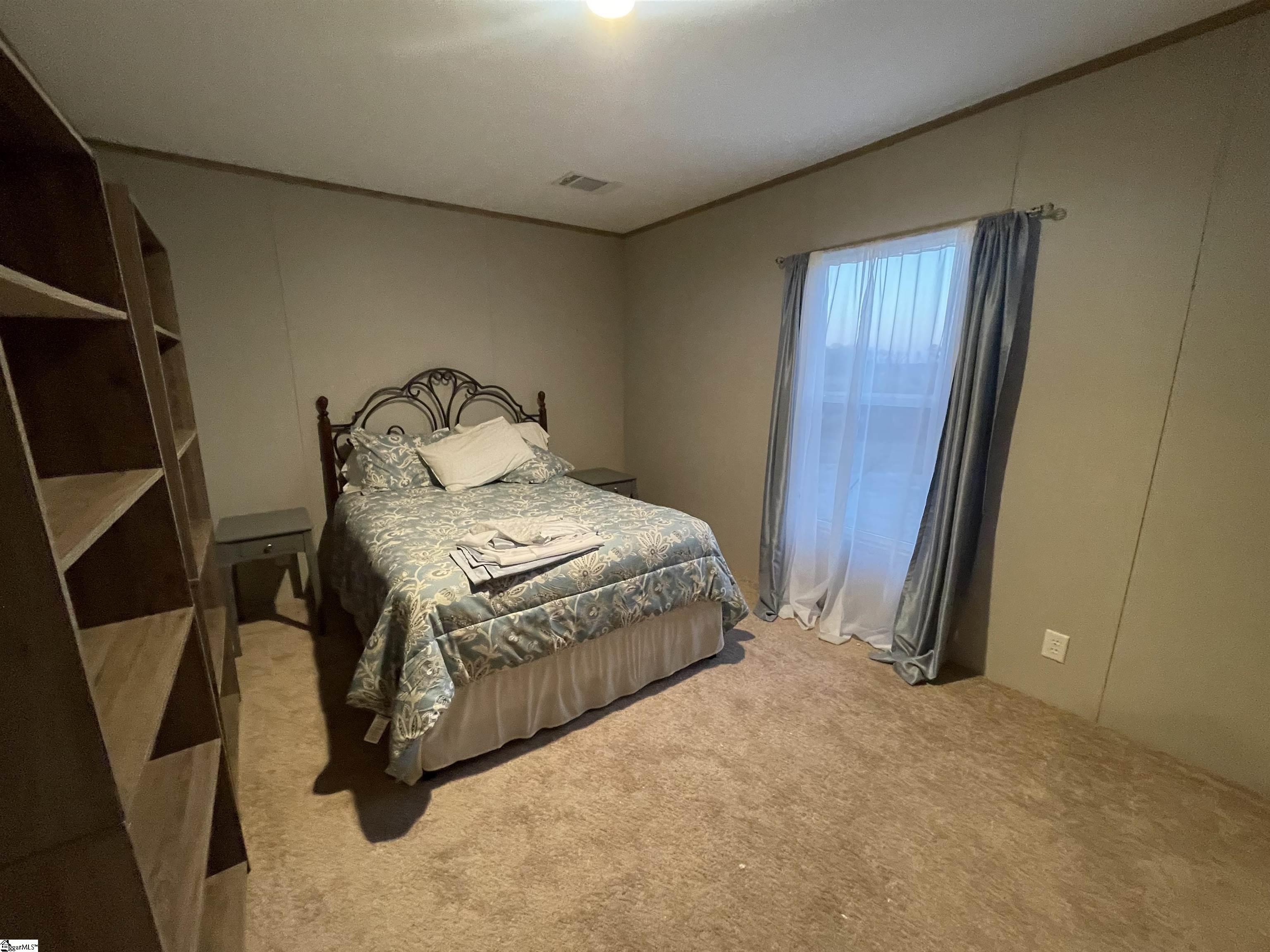 Laurens, South Carolina 29325, United States, 4 Bedrooms Bedrooms, ,2 BathroomsBathrooms,Residential,Contingent,9691