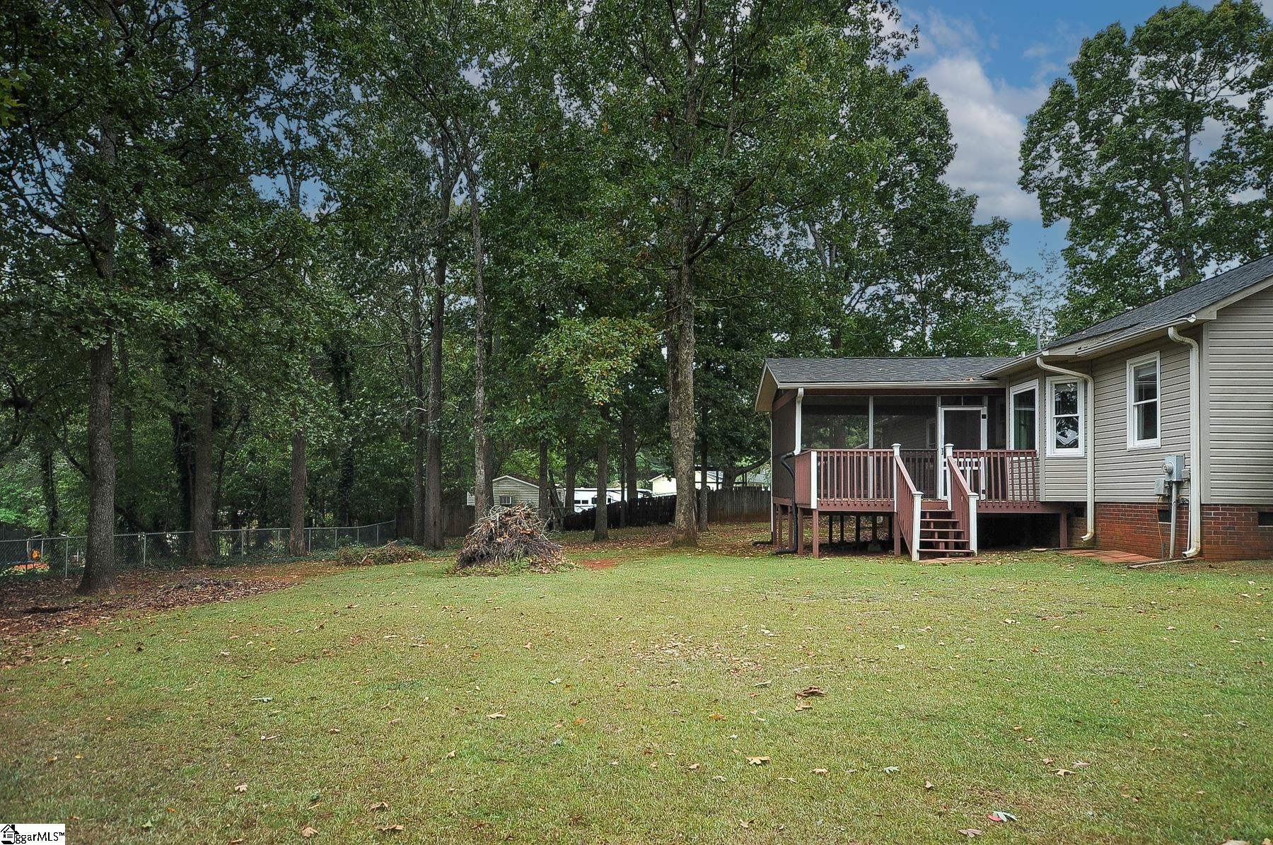 Easley, South Carolina 29642, United States, 4 Bedrooms Bedrooms, ,2 BathroomsBathrooms,Residential,Contingent,43902