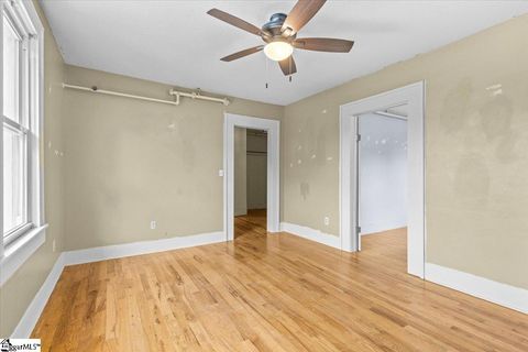 Triplex in Greenville SC 35 Perry Avenue 27.jpg