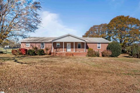 A home in Fountain Inn