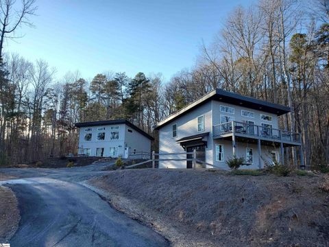 A home in Landrum