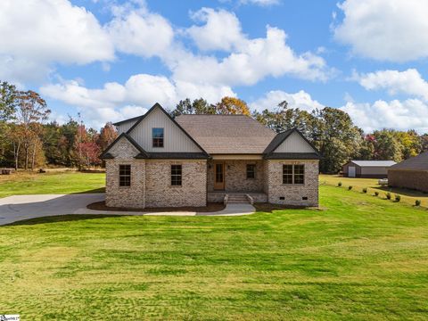 A home in Chesnee