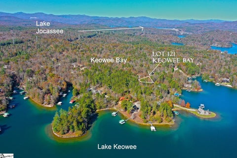 Photo for 121 Keowee Bay Circle