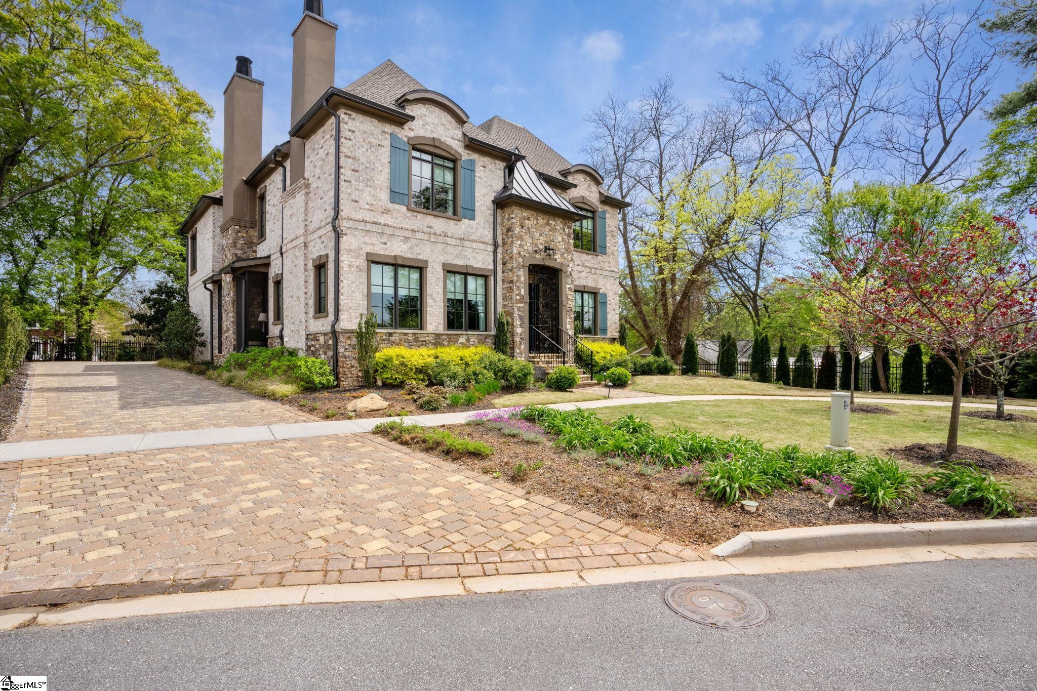 29 Augusta Walk Avenue