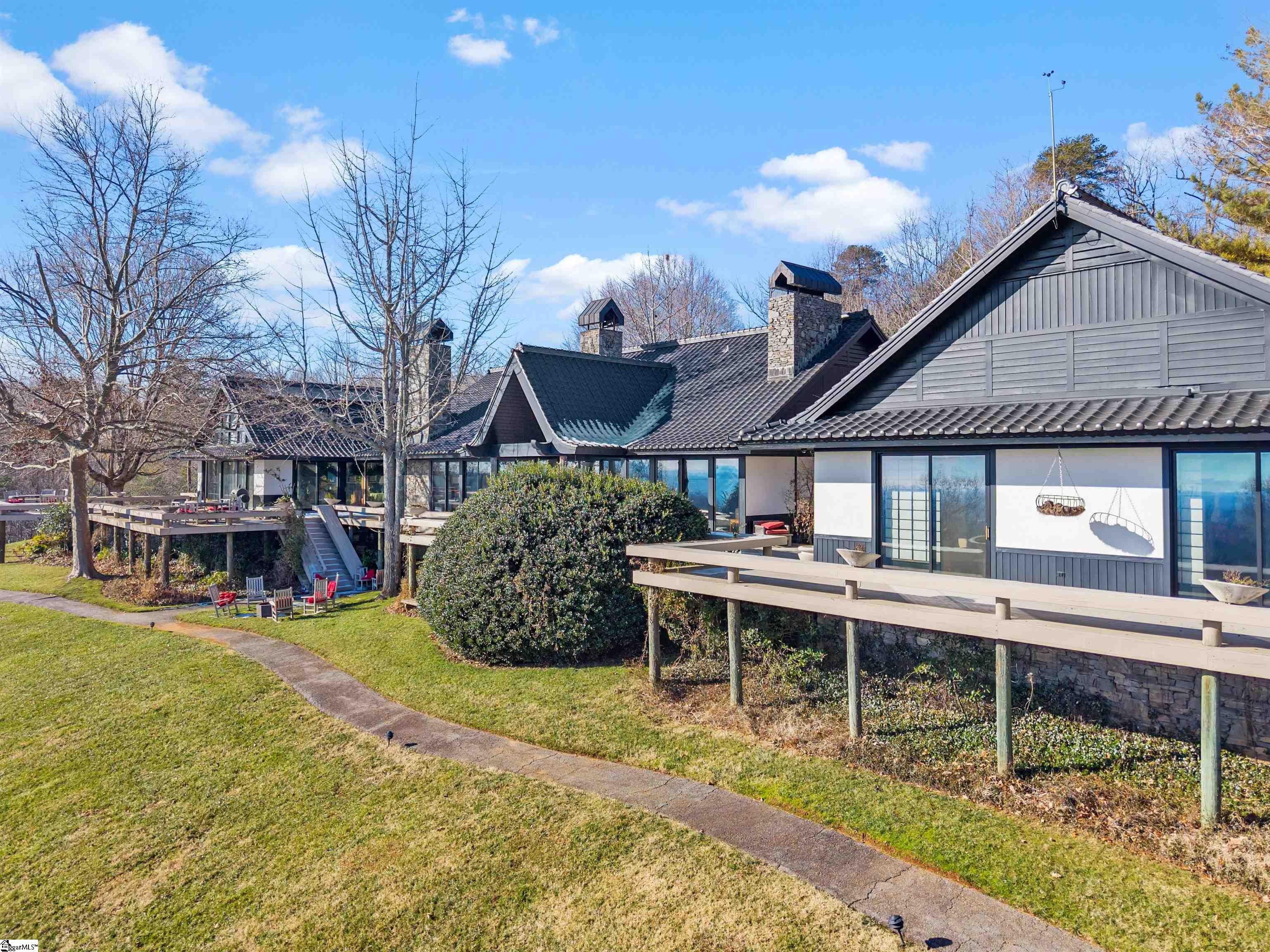 110 Huckleberry Ridge