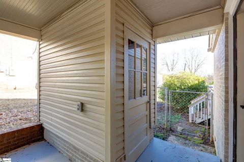 A home in Easley