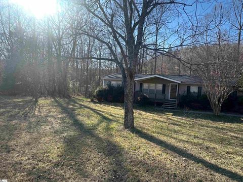 A home in Easley