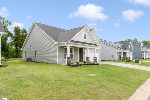 A home in Woodruff