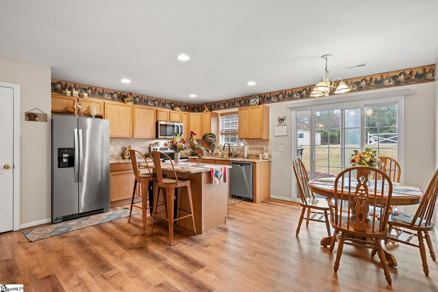 Anderson, South Carolina 29626, United States, 3 Bedrooms Bedrooms, ,2 BathroomsBathrooms,Residential,Contingent,12576