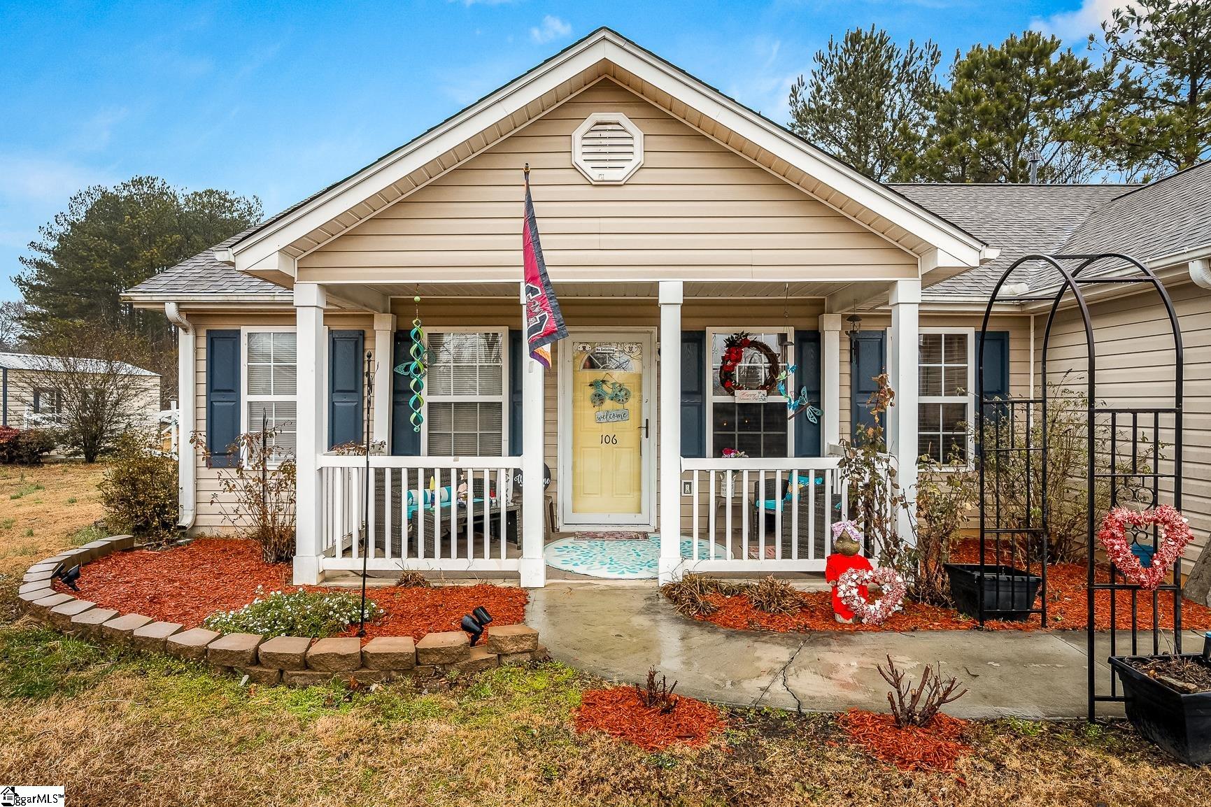 Anderson, South Carolina 29626, United States, 3 Bedrooms Bedrooms, ,2 BathroomsBathrooms,Residential,Contingent,12576