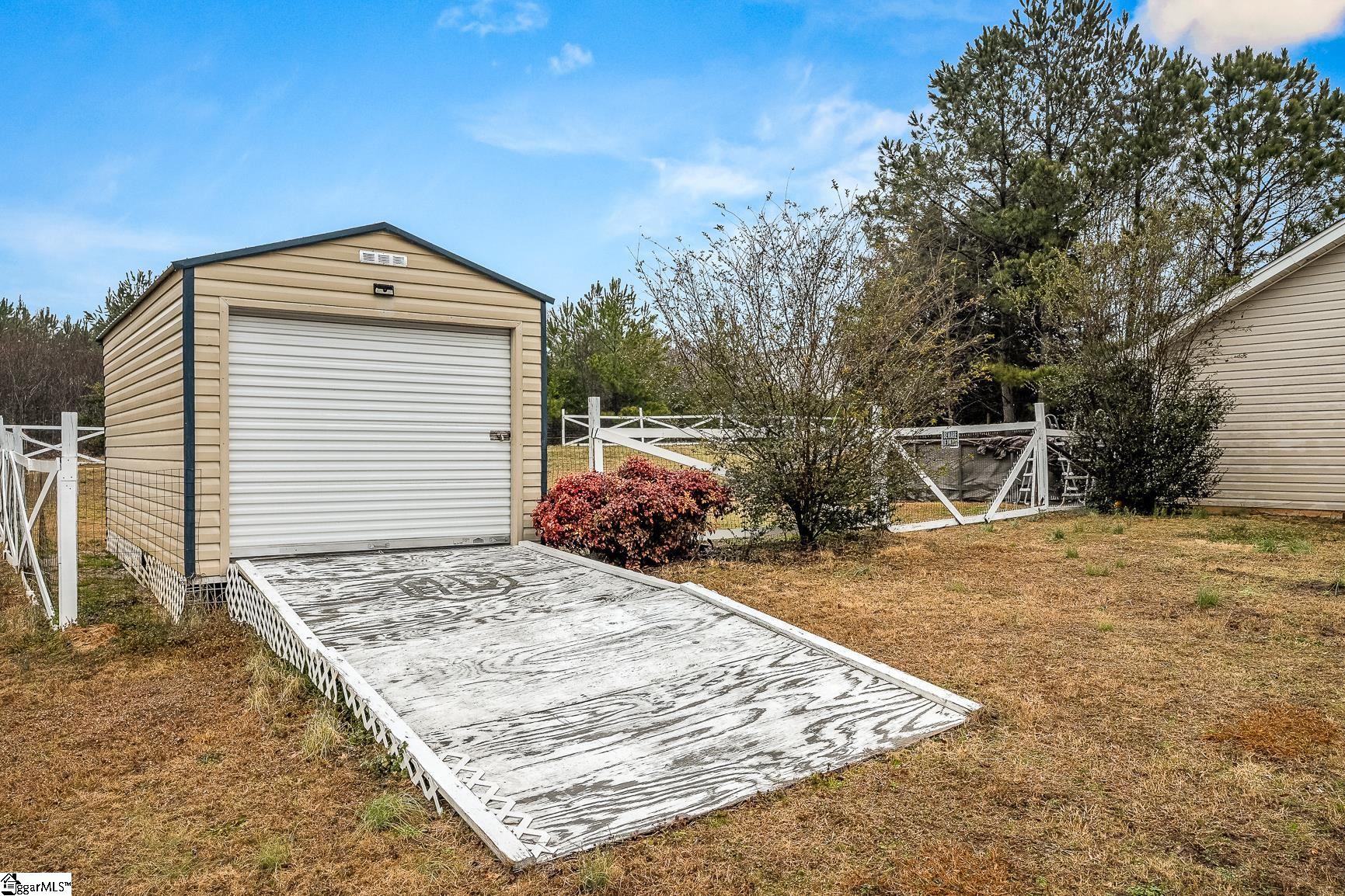 Anderson, South Carolina 29626, United States, 3 Bedrooms Bedrooms, ,2 BathroomsBathrooms,Residential,Contingent,12576