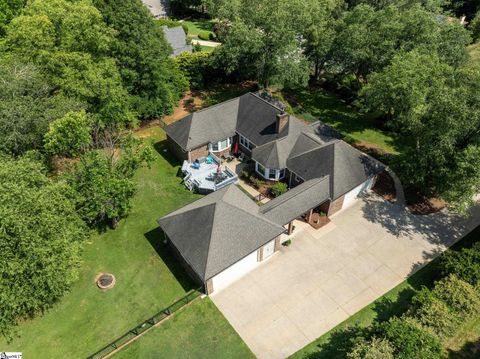 A home in Moore