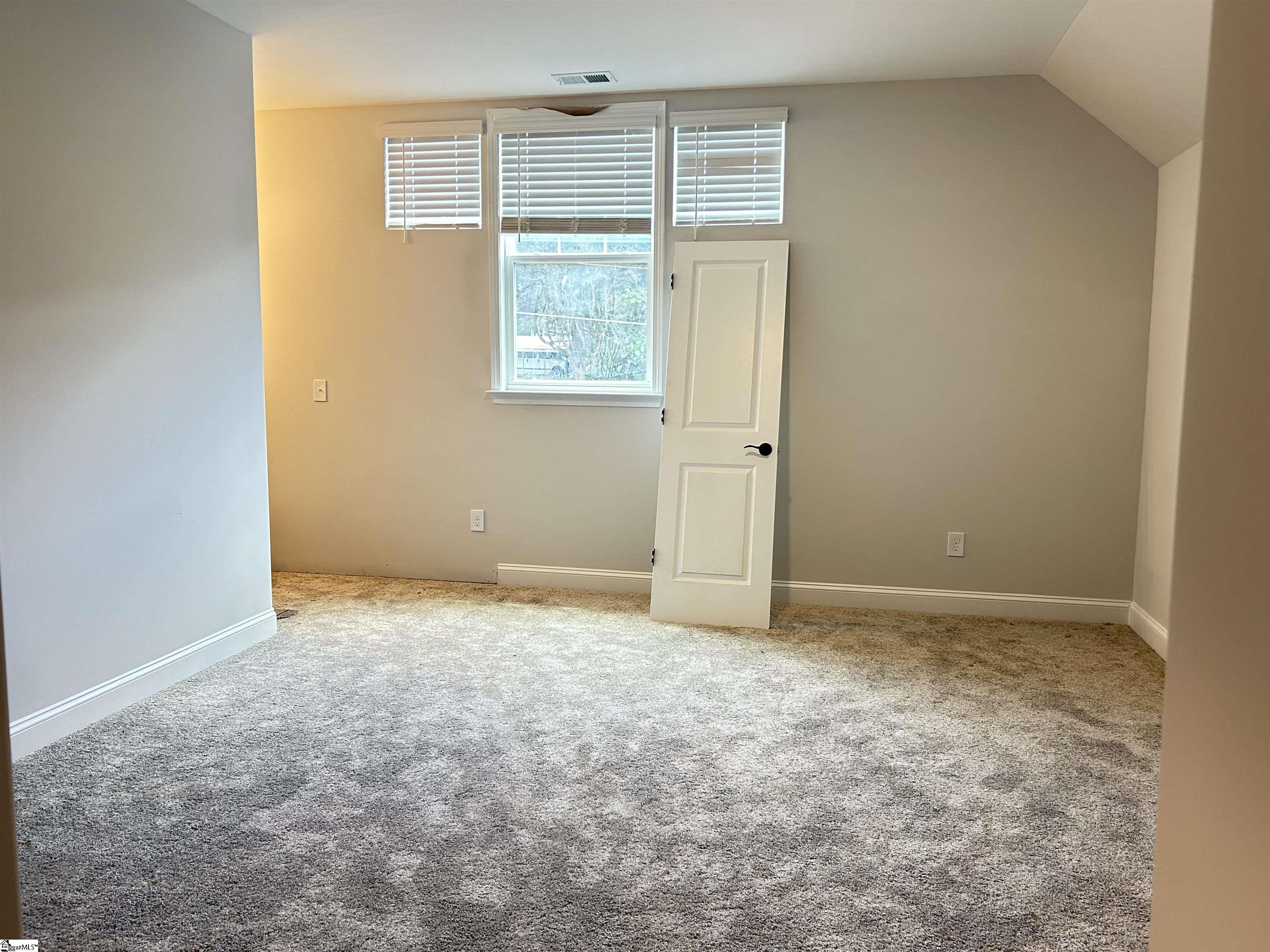 Photo 6 of 12 of 6000 Locust Hill Road house
