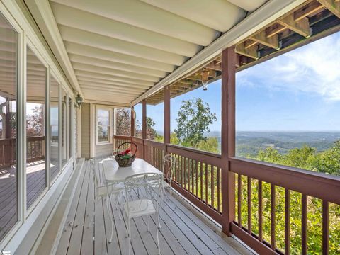 A home in Landrum