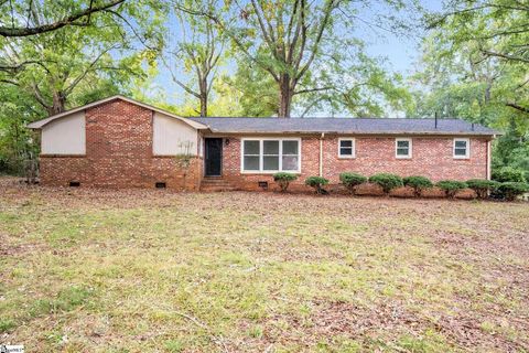 A home in Laurens