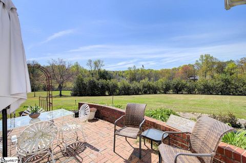 A home in Easley