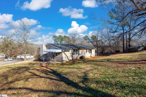 A home in Easley