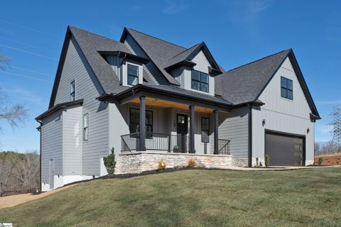 A home in Easley