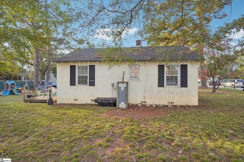 A home in Cowpens