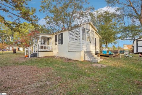 A home in Cowpens