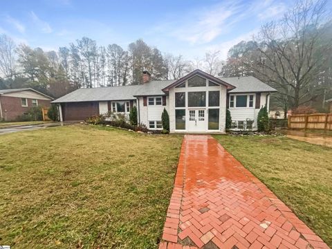 A home in Easley