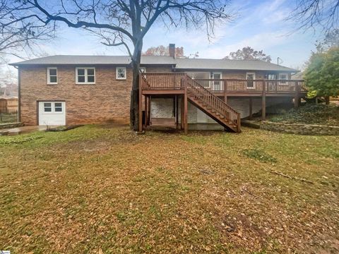 A home in Easley