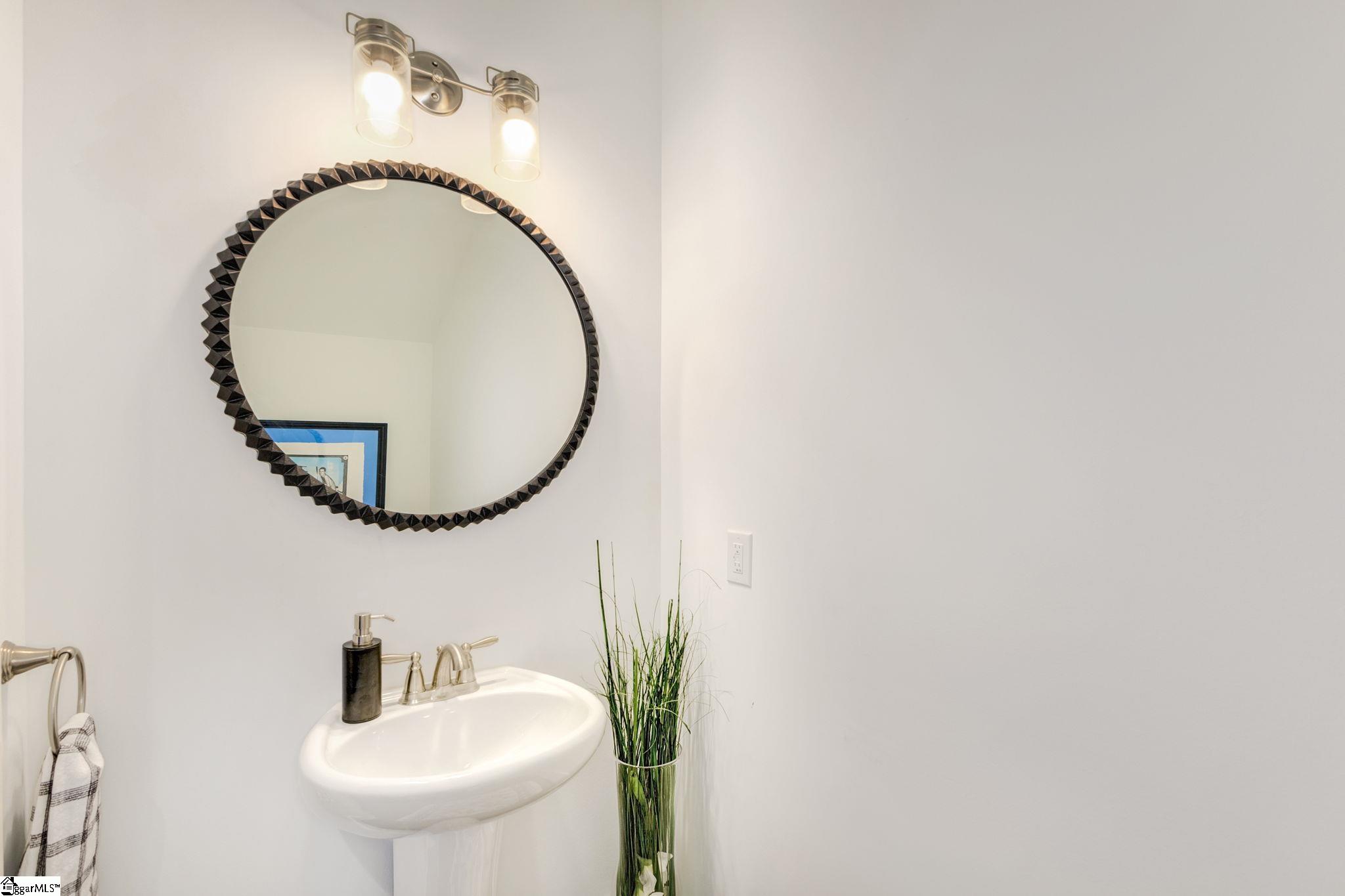 Clemson, South Carolina 29631, United States, 2 Bedrooms Bedrooms, ,3 BathroomsBathrooms,Residential,Contingent,60775