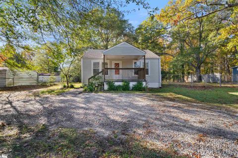 A home in Taylors