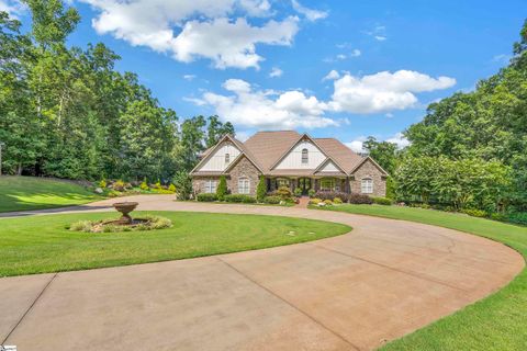 A home in Woodruff