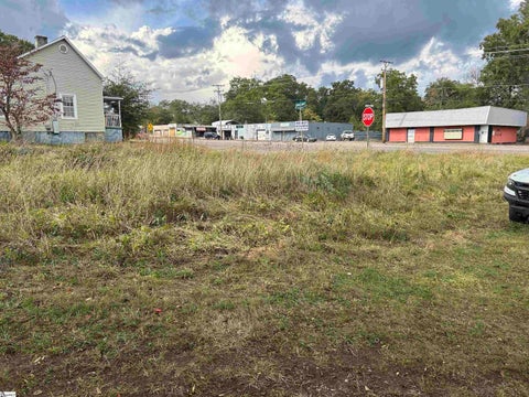 Photo for 411 Cedar Lane Road