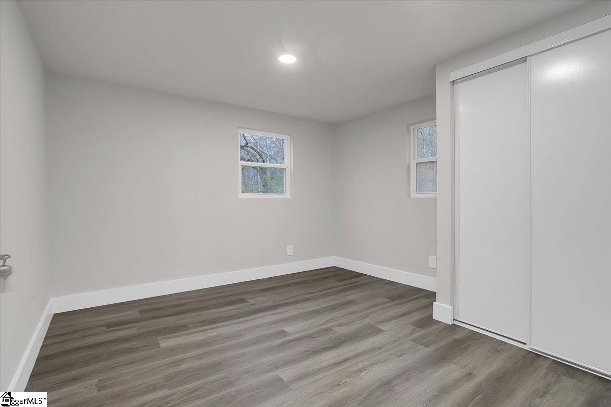 Laurens, South Carolina 29360, United States, 3 Bedrooms Bedrooms, ,2 BathroomsBathrooms,Residential,Contingent,31122