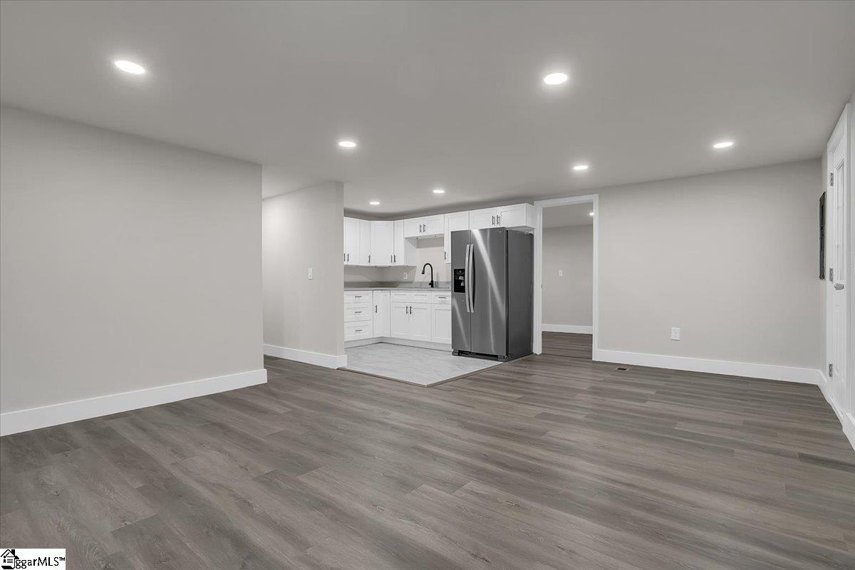 Laurens, South Carolina 29360, United States, 3 Bedrooms Bedrooms, ,2 BathroomsBathrooms,Residential,Contingent,31122