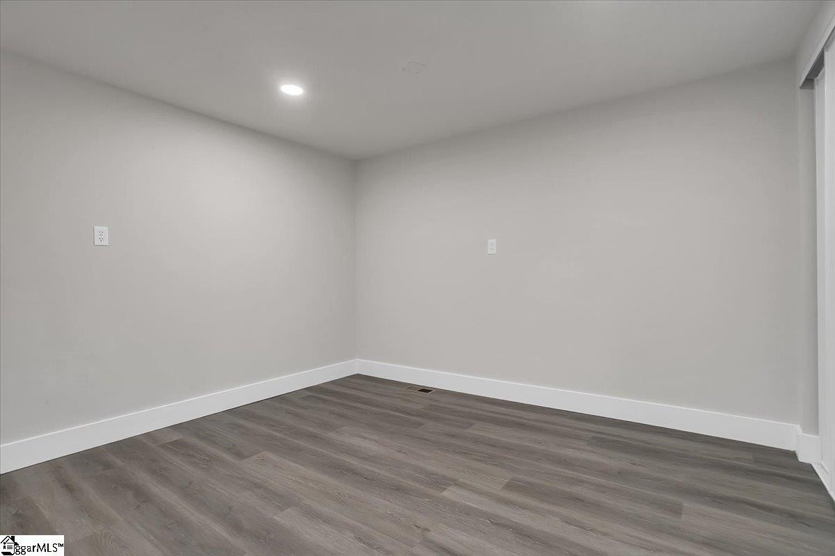 Laurens, South Carolina 29360, United States, 3 Bedrooms Bedrooms, ,2 BathroomsBathrooms,Residential,Contingent,31122