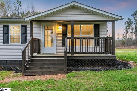 A home in Laurens