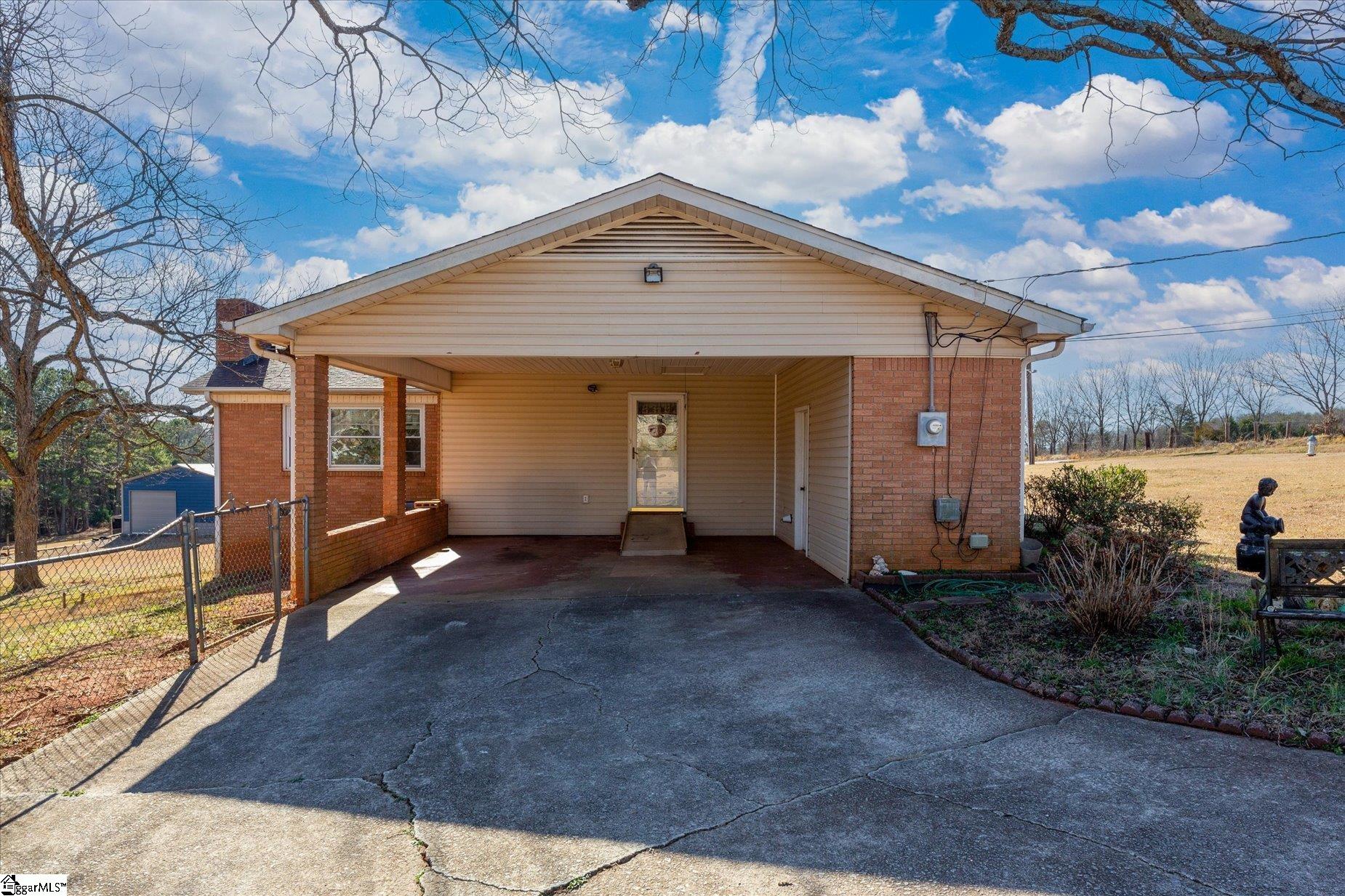 1592 Highway 357